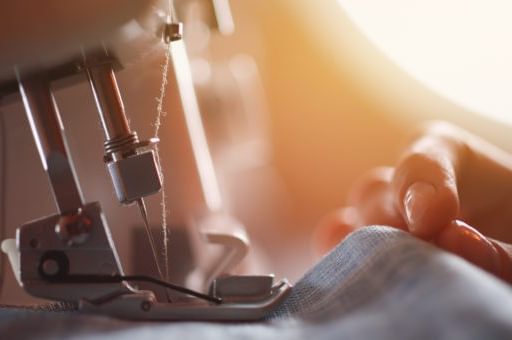Sewing machine foot